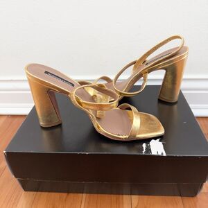 NEW WITH BOX BCGBMAXAZIRA  Estelle Open Toe High Heels 4" in Leather Gold Sz 7.5